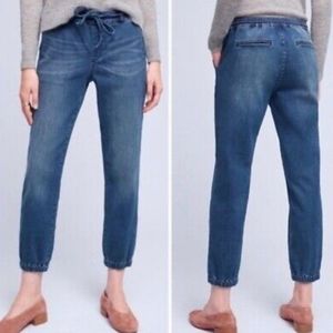⭐⭐Anthropologie⭐⭐ Pilcro and the Letterpress Cropped Denim Jogger M
